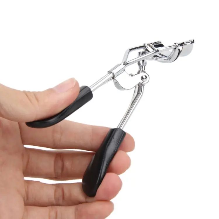 Natural Eyelash Curler Clip – Makeup Lash Curling Tool for Perfect Lifted Lashes (1 Pc)