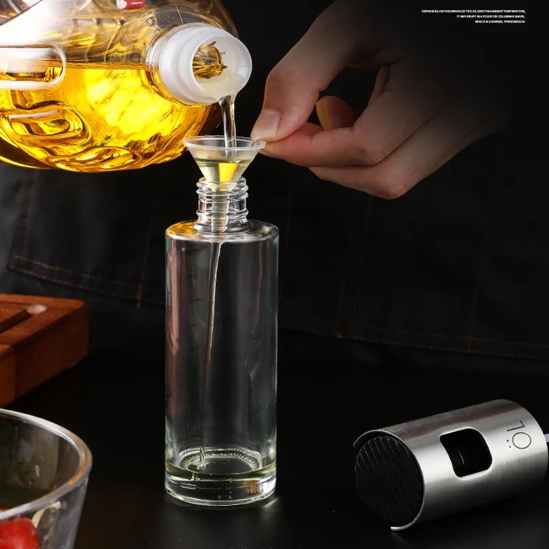 Kitchen Push Type Oil Sprayer Bottle – Leak-Proof Olive Oil Dispenser for BBQ & Cooking